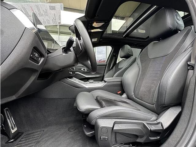 BMW 3-SERIE Touring 330e M-SPORT ** ADAPT. LED, HALF-LEDER, HuD, ACC, SHADOW LINE, H&K SOUND, 19-inch LMV ** 1e EIG - UNFALLFREI ** ** INFORMEER OOK NAAR ONZE AANTREKKELIJKE FINANCIAL-LEASE TARIEVEN **