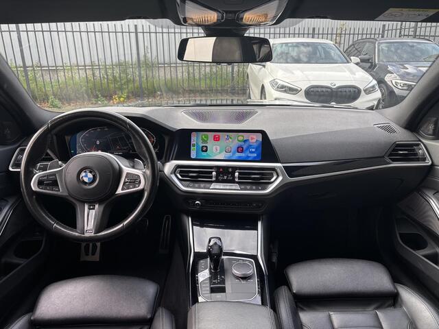 BMW 3-SERIE 330i xDrive High Executive M Sport / Panodak / Harman/Kardon / Laser licht