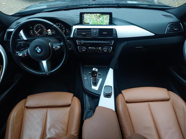 BMW 3-SERIE Touring 318i M Sport Corporate Lease Automaat | Navigatie | Leder |
