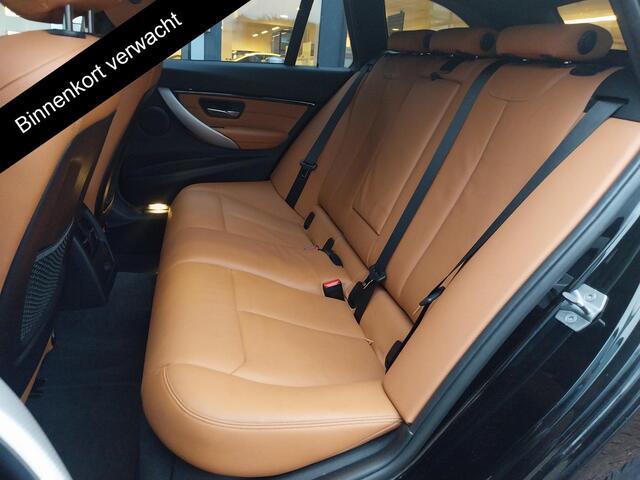 BMW 3-SERIE Touring 318i M Sport Corporate Lease Automaat | Navigatie | Leder |