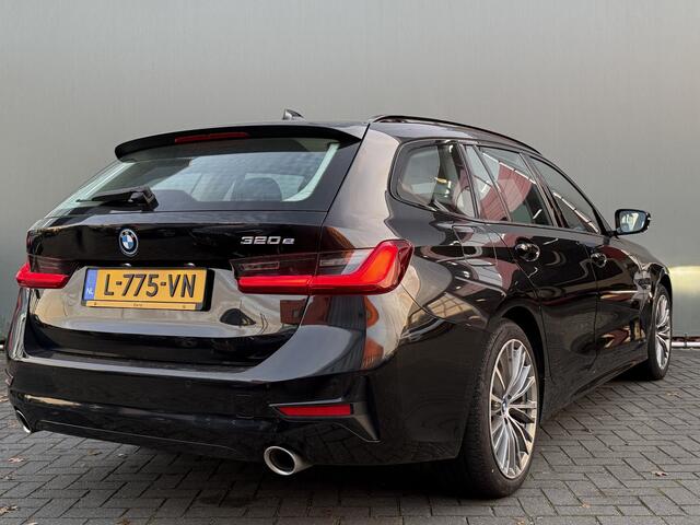 BMW 3-SERIE Touring BWJ 2021 320e 238 PK Business Edition Plus AUTOMAAT | NIEUW BINNEN! STOELVERW. | LEDER | NAVI | CLIMA | CRUISE