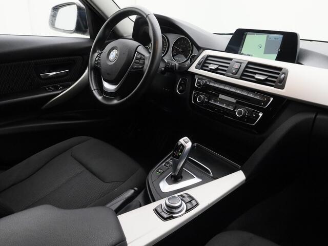 BMW 3-SERIE Touring 318i Centennial Executive | NAVI | KEYLESS | STOELVERWARMING