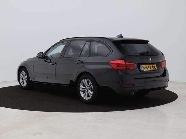 BMW 3-SERIE Touring 318i Centennial Executive | NAVI | KEYLESS | STOELVERWARMING