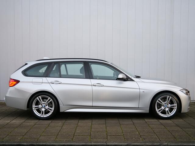 BMW 3-SERIE Touring 318i M Sport Corporate Lease 136 Pk Automaat Navigatie / Leer / Camera / PDC