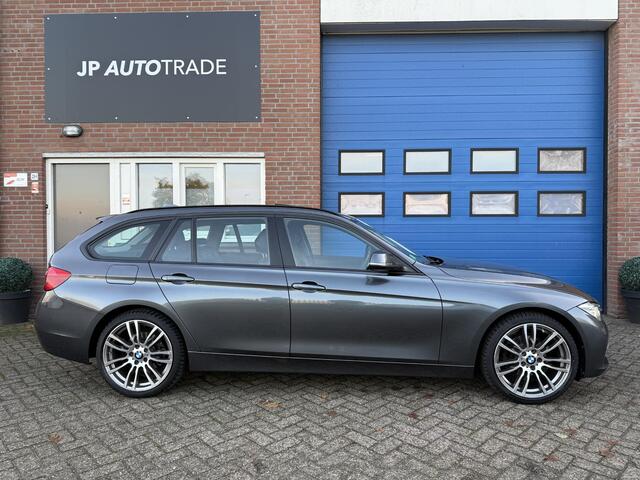 BMW 3-SERIE Touring 318i Executive | Led | 2e Eigenaar | NAP | HUD |