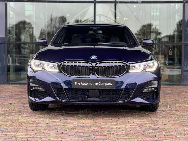 BMW 3-SERIE 330e M Sport |Tanzanite Blue | Laser | Trekhaak | Head-Up