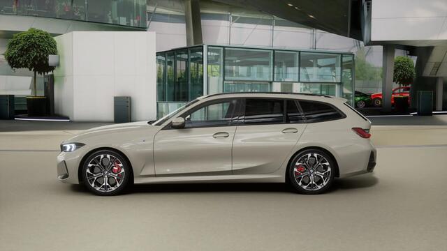 BMW 3-SERIE Touring 330e High Executive M Sport Automaat / Panoramadak / Trekhaak / Adaptieve LED / Sportstoelen / Comfort Access / Parking Assistant Plus / Stuurverwarming