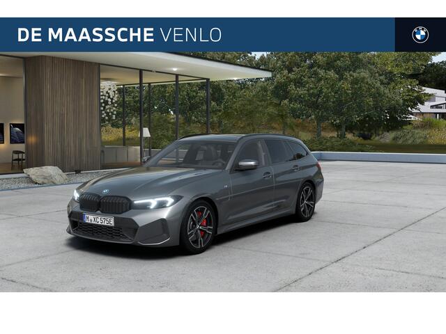 BMW 3-SERIE Touring 330e M Sport Automaat / Panoramadak / Sportstoelen / Achteruitrijcamera / Comfort Access / Adaptieve LED / Stoelverwarming /