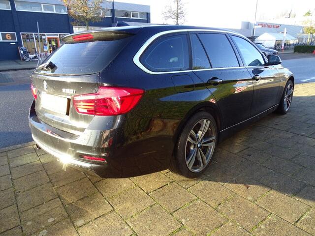 BMW 3-SERIE 320I CENT.HI.EX. Touring-Navi gr-Trkh-Pdc-Blth-Media