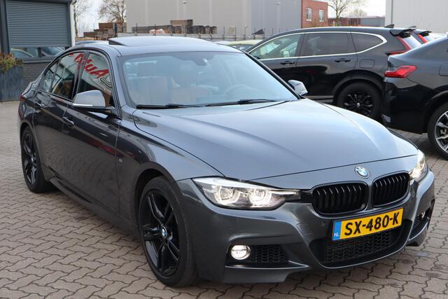 BMW 3-SERIE 318i Edition M Sport Shadow Executive Schuif- kanteldak, Navigatie, Lederen interieur, Cruise control,