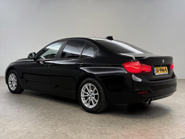 BMW 3-SERIE 318i Executive | LED | Clima | Cruise | Navigatie | Parkeersens. | Stoelverw. | NAP