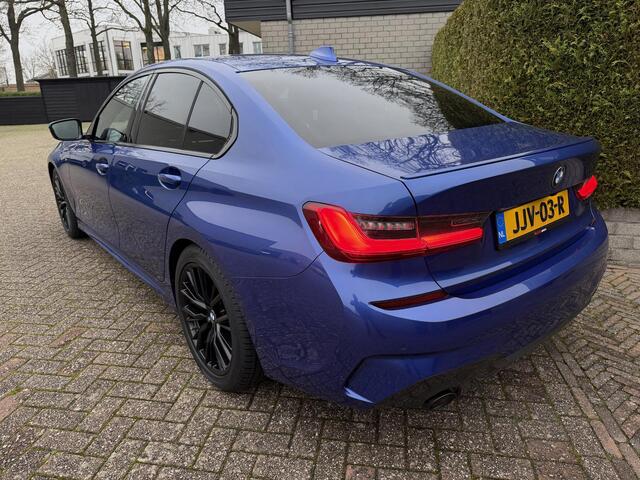 BMW 3-SERIE 318i M Sportpakket