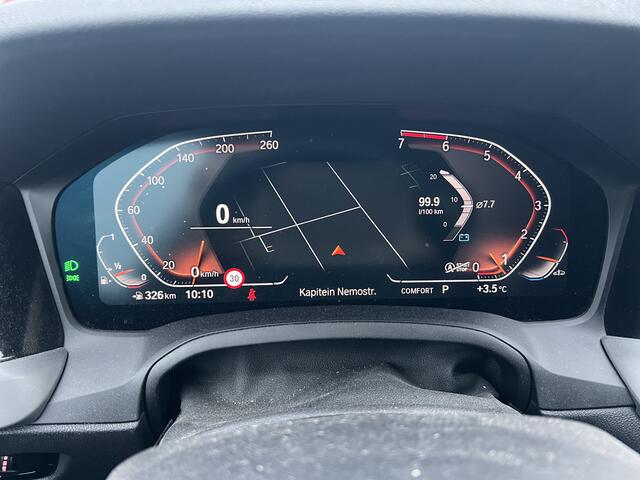 BMW 3-SERIE 320i Executive Edition | Cruise control | LED koplampen | Volledig digitaal instrumentenpaneel