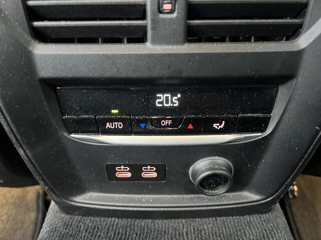 BMW 3-SERIE 320i Executive Edition | Cruise control | LED koplampen | Volledig digitaal instrumentenpaneel