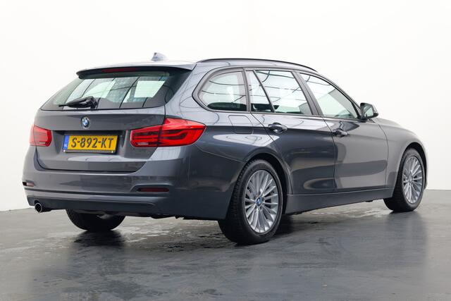 BMW 3-SERIE Touring 318i Executive | Automaat | PDC V+A | HiFi