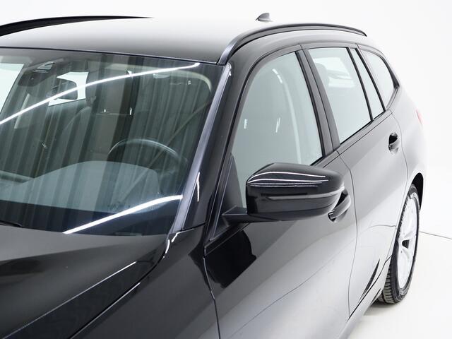 BMW 3-SERIE Touring 320e Shadow Line | Camera | Trekhaak | Leder | Virtual | Cruise | DAB | LED | Carplay