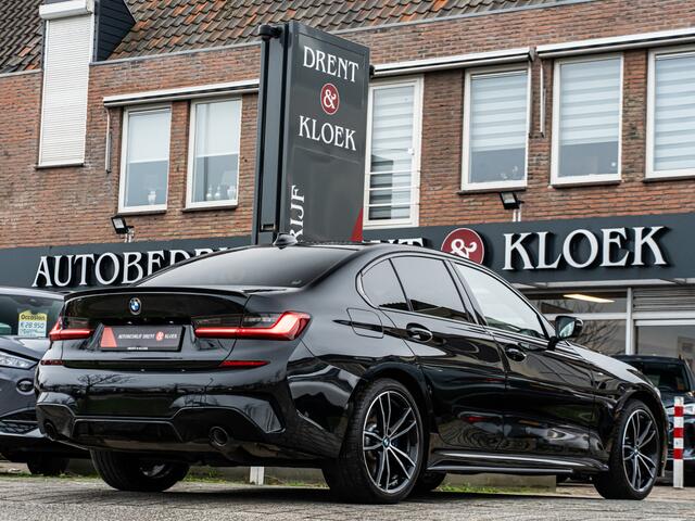 BMW 3-SERIE 330e High Exe M-Sport PANO LASER HARMAN KARDON HUD 360 CAMERA MEMORY STOEL BOMVOL!!