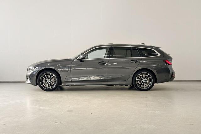 BMW 3-SERIE Touring 330e Innovationspakket Aut.