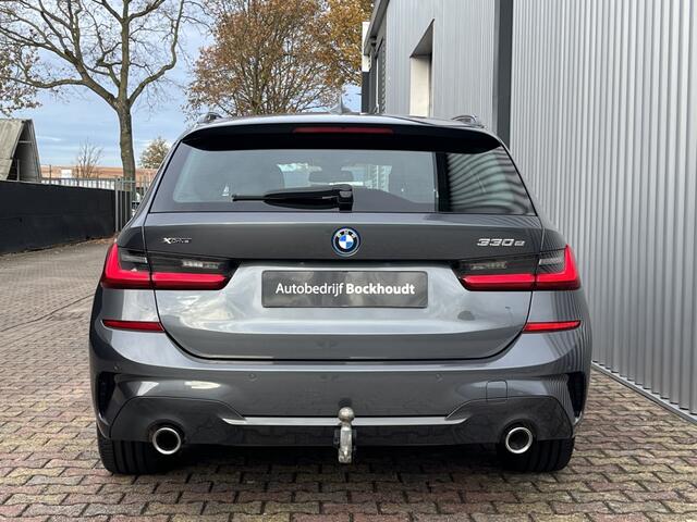 BMW 3-SERIE Touring 330e xDrive M-Sport Pakket | Stoel- & Stuurverw. | Apple CarPlay