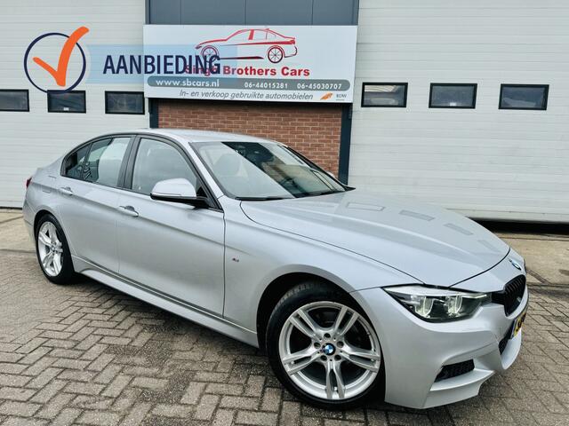 BMW 3-SERIE 318i/EXE M-SPORT CARPLAY GARANTIE INRUIL MOG!!!