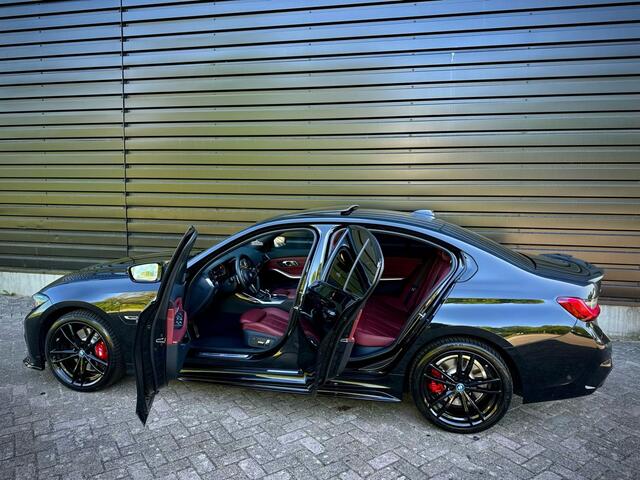BMW 3-SERIE 330e xDrive M-PERFORMANCE LASER|DAK|360|HUD|MEMORY