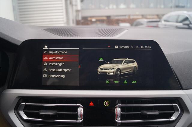 BMW 3-SERIE Touring 320i 184pk Automaat Executive Edition -NAVI-ECC-