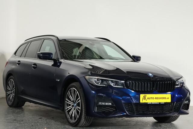 BMW 3-SERIE Touring 330e xDrive M-Sport / Laser-LED / HUD / Trekhaak / CarPlay