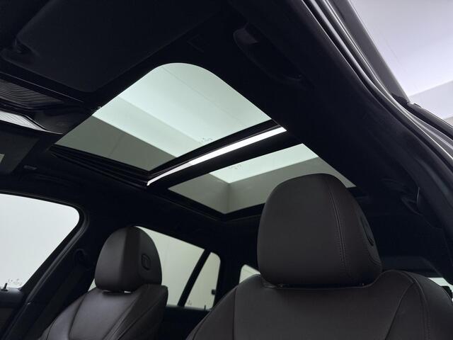 BMW 3-SERIE Touring 330e X-Drive M pakket Leder Panoramadak PHEV