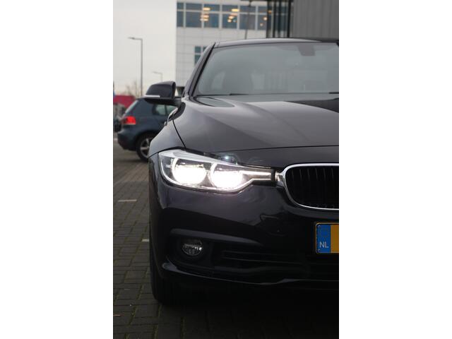 BMW 3-SERIE 318i Corporate Lease Executive NAP | Automaat |