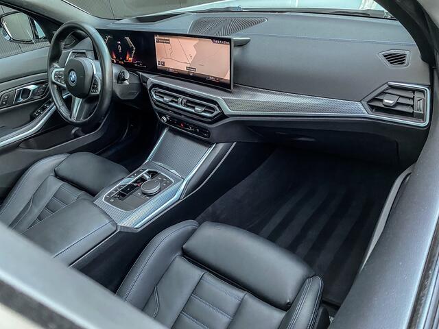 BMW 3-SERIE Touring 330e 292PK xDrive High Executive M-Sport Pro | M-SPORT STOELEN | PANO | HEAD-UP | KEYLESS | HIFI | SHADOW LINE |