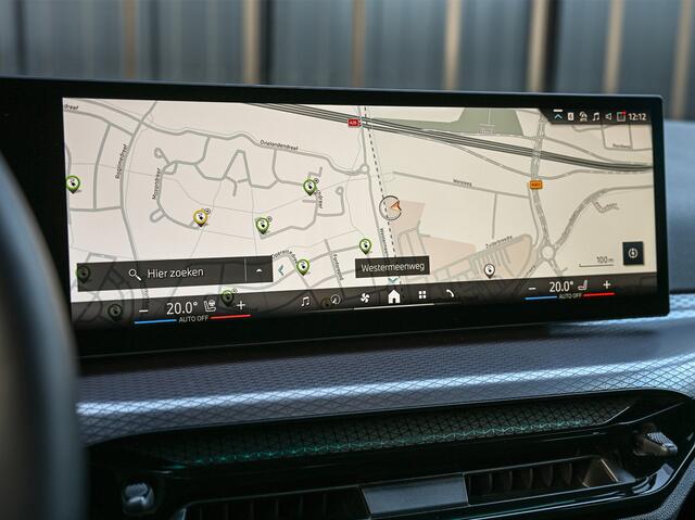 BMW 3-SERIE Touring 330e xDrive · M sport · Accu 19,5kWh · Trekhaak · Active Cruise · Camera · Ambiance interieur · Full Styling