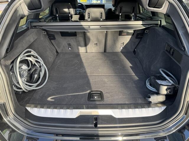 BMW 3-SERIE Touring 320e