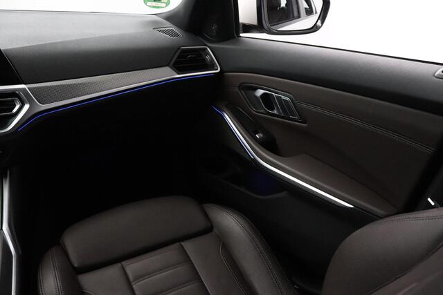 BMW 3-SERIE 330i Executive Edition | M Sport | Harman/Kardon Audio | Sfeerverlichting | Head-Up | Virtual Cockpit |