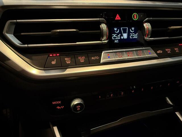 BMW 3-SERIE Touring 330e xDrive High Executive M Sport Panodak Laserled HUD Adaptive Cruise Leder