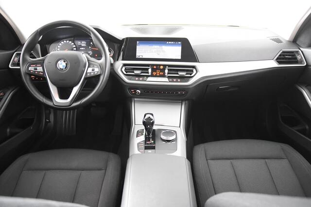 BMW 3-SERIE 320iA Limosine *1ste Eigenaar*Parkassist*Carplay*