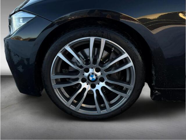 BMW 3-SERIE Touring 340i High Executive M Sport Leder HUD Led