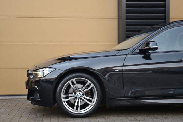 BMW 3-SERIE Touring 318i Edition M Sport Shadow Executive * M-sport onderstel * Lichtpakket * Servotronic * Leder *