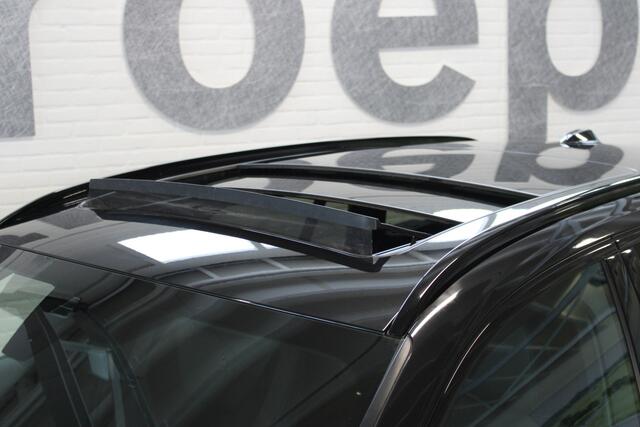 BMW 3-SERIE Touring 330e xDrive | M- Sport | Incl. 12 maanden garantie | 292 PK | Panorama dak | 360° camera | Head-up display | Memory sportstoelen | Shadow-line | Dodehoek detectie | Widescreen Display | Apple CarPlay | 19'' Breedset | Stoelverwarming |