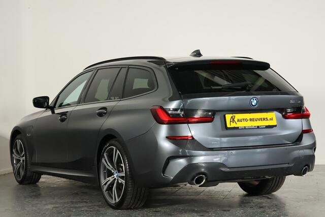 BMW 3-SERIE Touring 330e M-Sport Panorama / Opendak / Laser-LED / HUD / CarPlay