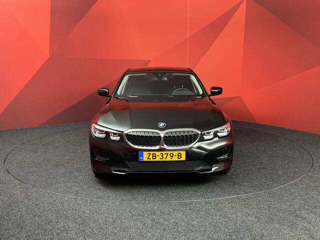 BMW 3-SERIE 320i Executive Edition | Cruise control | LED koplampen | Volledig digitaal instrumentenpaneel