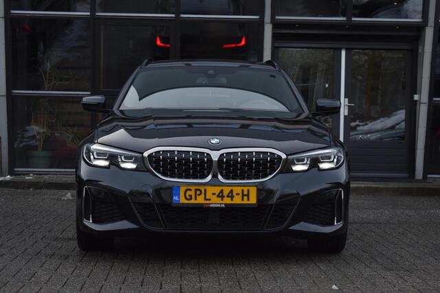 BMW 3-SERIE Touring M340i xDrive Executive Camera360 Harman/Kardon Sfeerverlichting