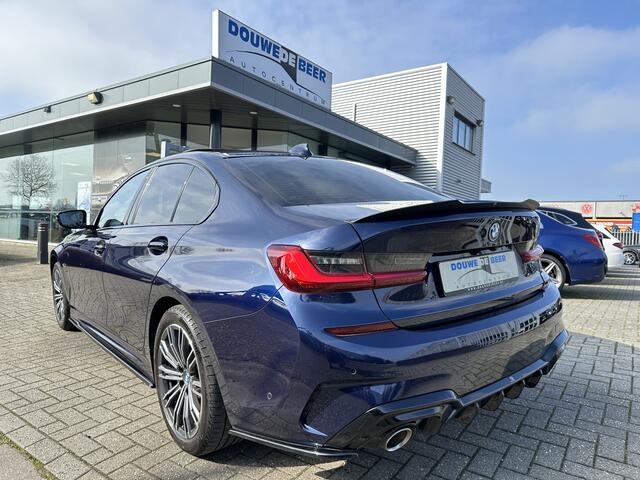 BMW 3-SERIE 330e M-sport Maxton Schuifdak | HUD | Laser | Leer | Keyless | Memory | Sportuitlaat |