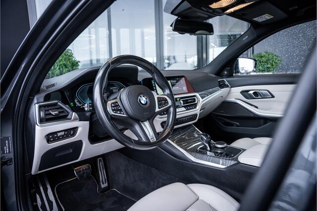 BMW 3-SERIE 330e High Executive - M Sport | Panorama | H&K | Memory | ACC