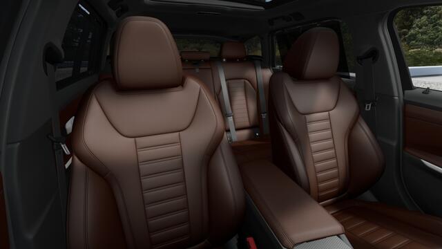 BMW 3-SERIE Touring 330e 292PK / M-Sport / Individual / Laser / Harman Kardon / 2022