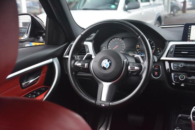 BMW 3-SERIE Touring 320i Edition M Sport Shadow Executive | Navigatie | Sportstoelen | Virtual-cockpit | Stoelverwarming | Camera | NL auto!! |