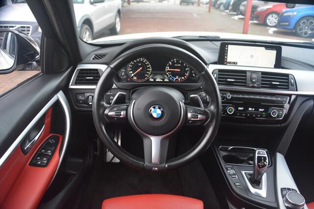 BMW 3-SERIE Touring 320i Edition M Sport Shadow Executive | Navigatie | Sportstoelen | Virtual-cockpit | Stoelverwarming | Camera | NL auto!! |