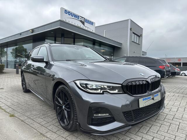 BMW 3-SERIE Touring 320i M sport Pano-Dak | LED | Stoelverw. | Spiegelpakket