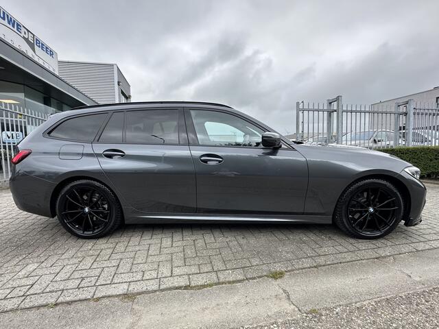 BMW 3-SERIE Touring 320i M sport Pano-Dak | LED | Stoelverw. | Spiegelpakket