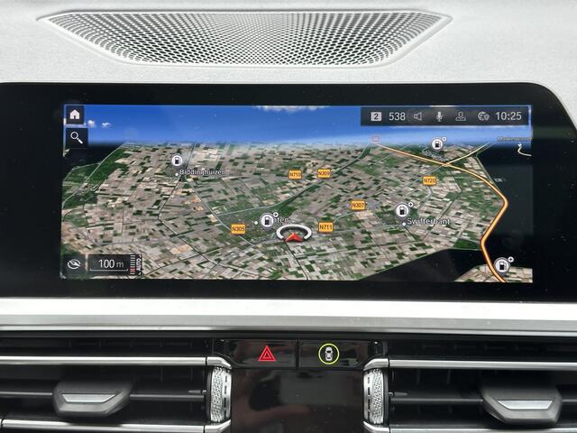 BMW 3-SERIE Touring 320i M sport Pano-Dak | LED | Stoelverw. | Spiegelpakket