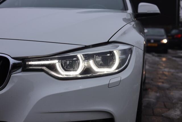 BMW 3-SERIE Touring 320i XDRIVE M-SPORT | AUT | LEDER | LED